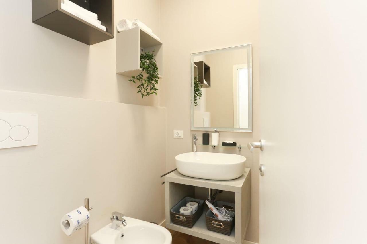 The Best Rent - Modern Apartment Near Bocconi University Milano Dış mekan fotoğraf